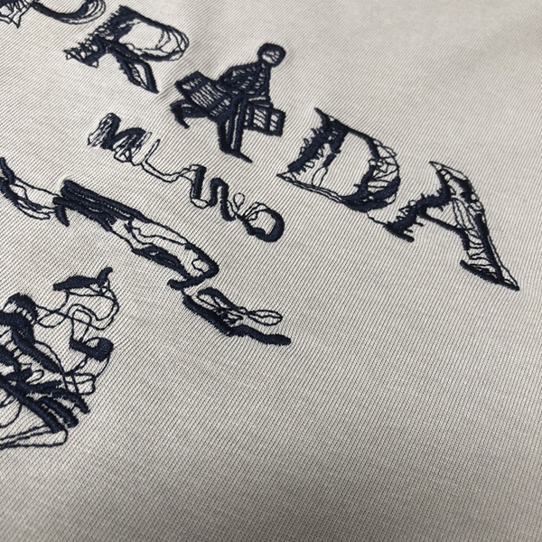 ブランドTシャツ角部分ディテール